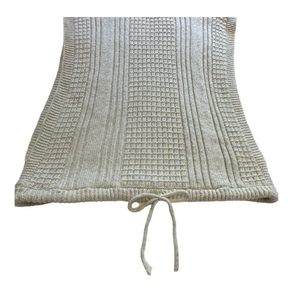 Universal Threads Sleeveless Knit Boxy Drawstring Vest One Size - Picture 4 of 12